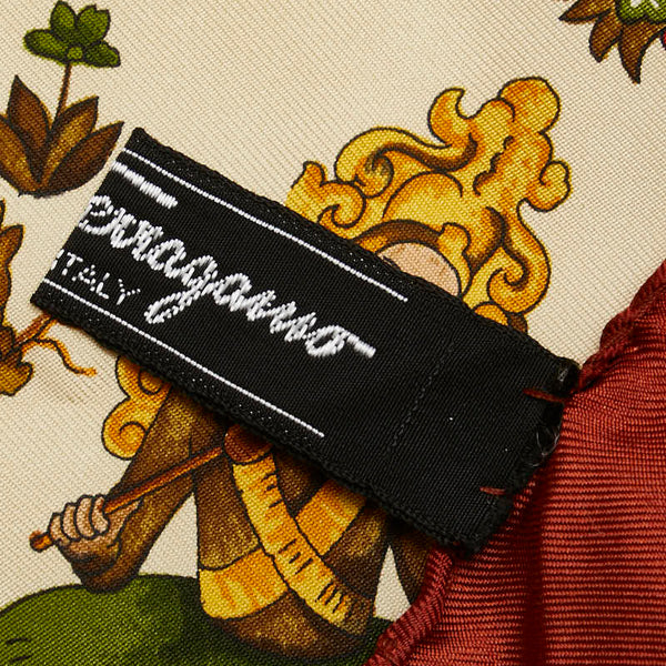 サルヴァトーレフェラガモ 総柄 スカーフ レッド マルチカラー レディース Salvatore Ferragamo 【中古】