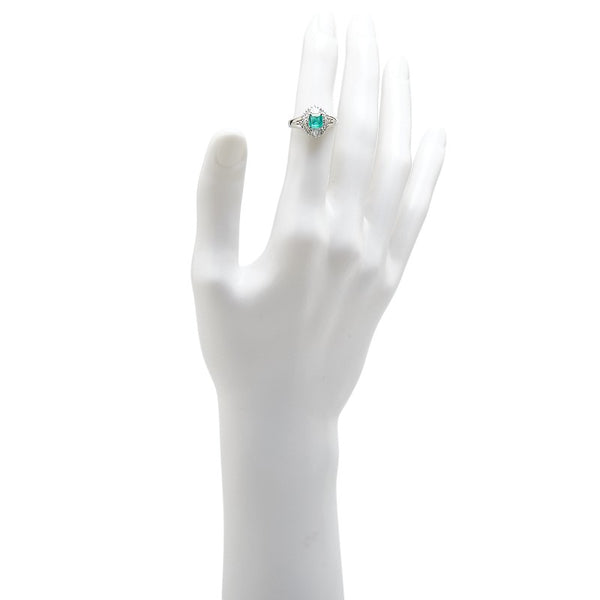 Pt900 プラチナ エメラルド0.60ct ダイヤ0.32ct リング 指輪 レディース 12号 【中古】