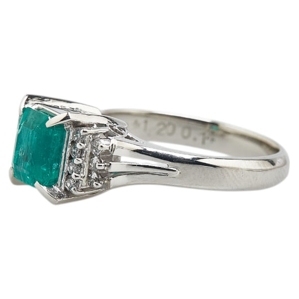 Pt900 プラチナ エメラルド1.20ct ダイヤ0.14ct リング 指輪 レディース 10.5号 【中古】