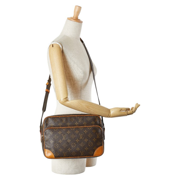 ルイ ヴィトン モノグラム ナイル 斜め掛け ショルダーバッグ M45244 ブラウン PVC レザー レディース LOUIS VUITTON 【中古】