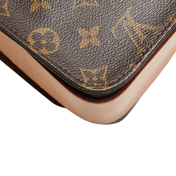 ルイ ヴィトン モノグラム カルトシエールGM 斜め掛け ショルダーバッグ M51252 ブラウン PVC レザー レディース LOUIS VUITTON 【中古】