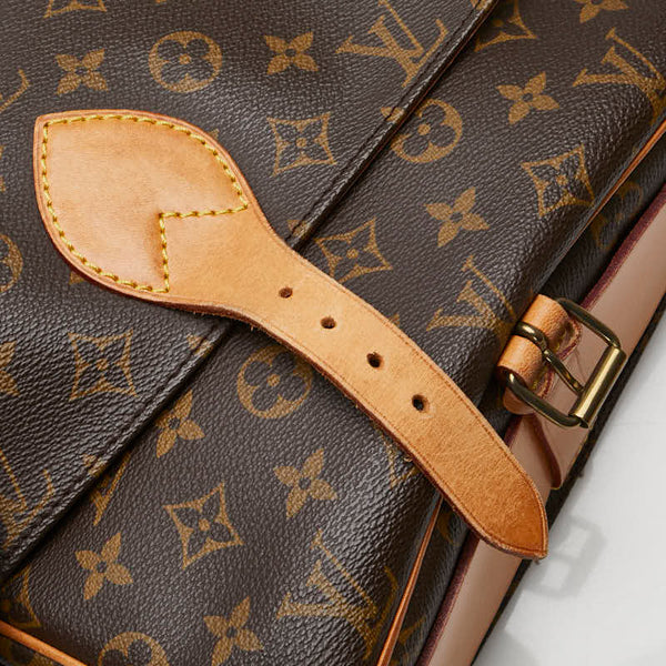 ルイ ヴィトン モノグラム カルトシエールGM 斜め掛け ショルダーバッグ M51252 ブラウン PVC レザー レディース LOUIS VUITTON 【中古】