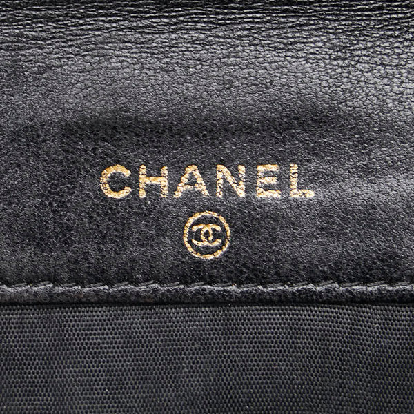 シャネル ココマーク Wホック 二つ折り財布 A13496 ブラック キャビアスキン レディース CHANEL 【中古】