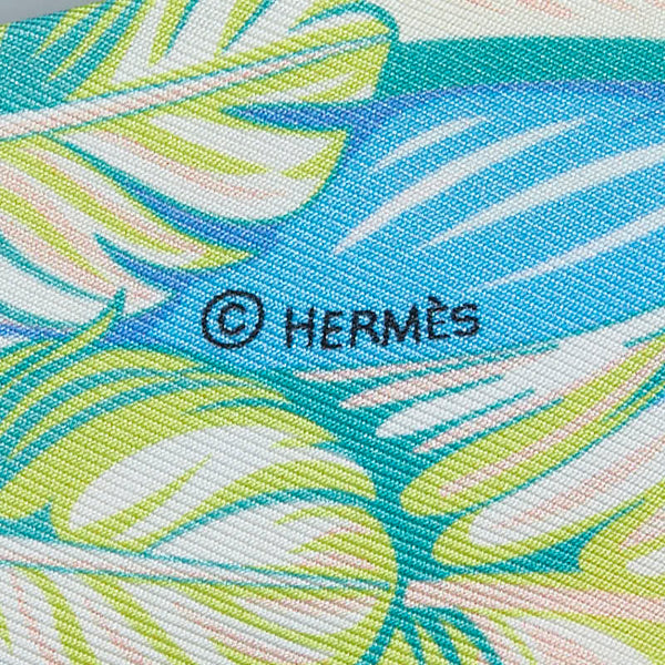 エルメス ツイリー DANSE PACIFIQUE スカーフ ライトブルー マルチカラー レディース HERMES 【中古】