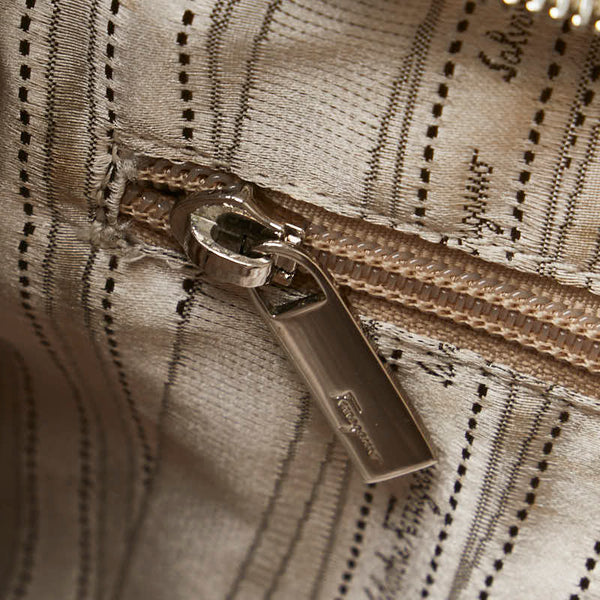 サルヴァトーレフェラガモ ガンチーニ マリッサ ハンドバッグ ベージュ レザー レディース Salvatore Ferragamo 【中古】