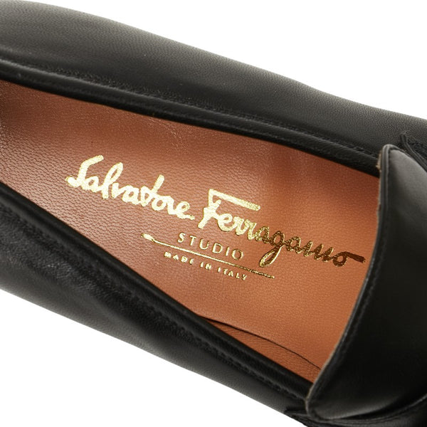 サルヴァトーレフェラガモ ガンチーニ ローファー サイズ：8 ブラック レザー メンズ Salvatore Ferragamo 【中古】