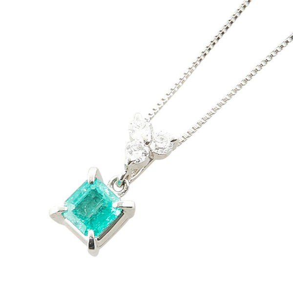 Pt900 プラチナ Pt850 プラチナ エメラルド0.47ct ダイヤ0.12ct ペンダントネックレス レディース 【中古】
