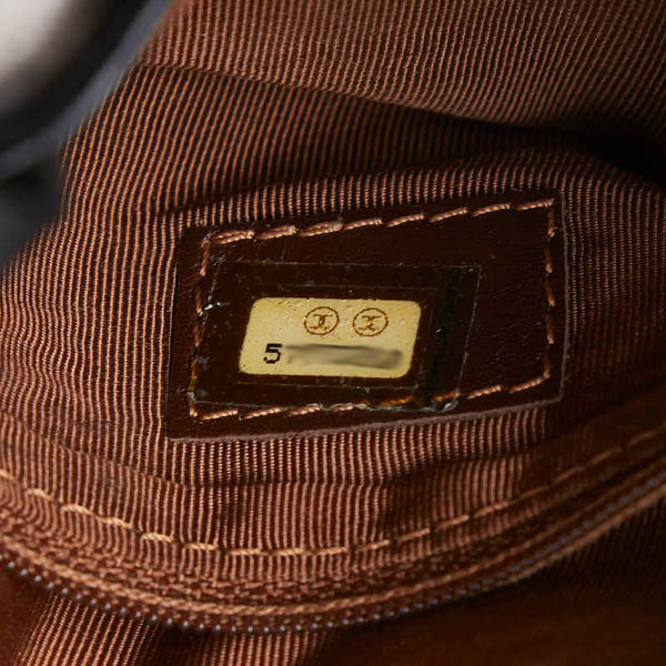 シャネル 斜め掛け ショルダーバッグ ブラック ラムスキン レディース CHANEL 【中古】