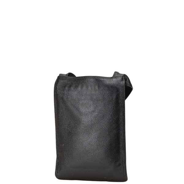 シャネル 斜め掛け ショルダーバッグ ブラック ラムスキン レディース CHANEL 【中古】