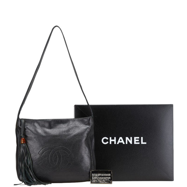 シャネル ココマーク フリンジ ワンショルダーバッグ ブラック ラムスキン レディース CHANEL 【中古】