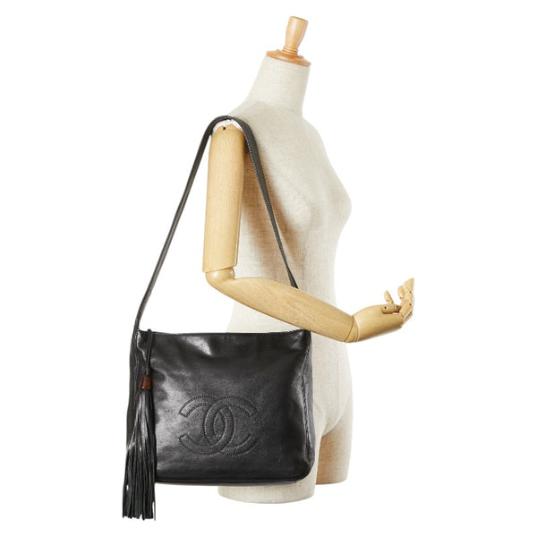 シャネル ココマーク フリンジ ワンショルダーバッグ ブラック ラムスキン レディース CHANEL 【中古】