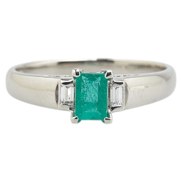 Pt850 プラチナ エメラルド0.30ct ダイヤ0.07ct リング 指輪 レディース 11号 【中古】
