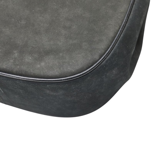 サルヴァトーレフェラガモ ガンチーニ 斜め掛け ショルダーバッグ ブラック スエード レディース Salvatore Ferragamo 【中古】