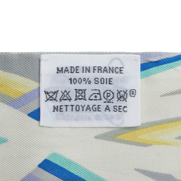 エルメス ツイリー BRIDES DE GALA SHADOW スカーフ ホワイト マルチカラー シルク レディース HERMES 【中古】