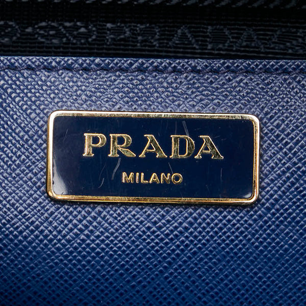 プラダ 三角ロゴプレート サフィアーノ ハンドバッグ ブルー レザー レディース PRADA 【中古】
