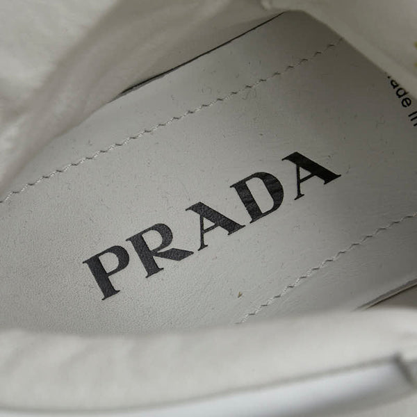 プラダ 三角ロゴ ハイカット スニーカー サイズ:6 1/2 2TG179 ホワイト レザー レディース PRADA 【中古】