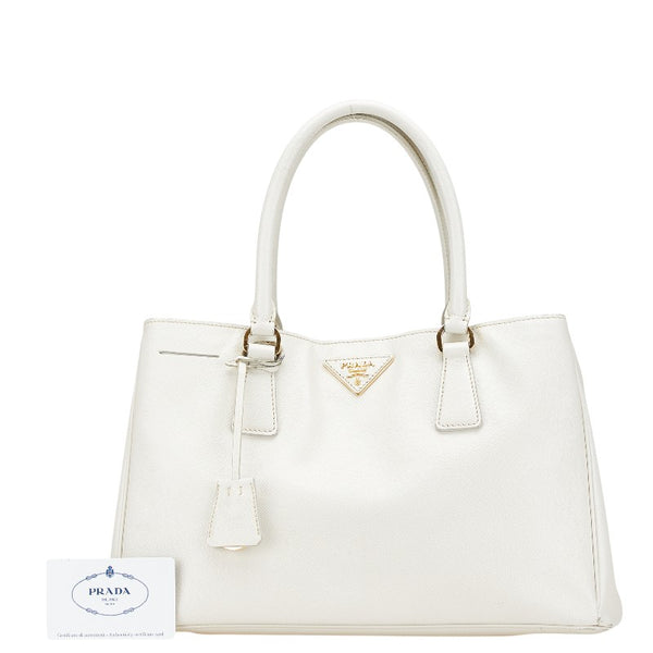 プラダ 三角ロゴプレート ハンドバッグ BN1874 ホワイト レザー レディース PRADA 【中古】