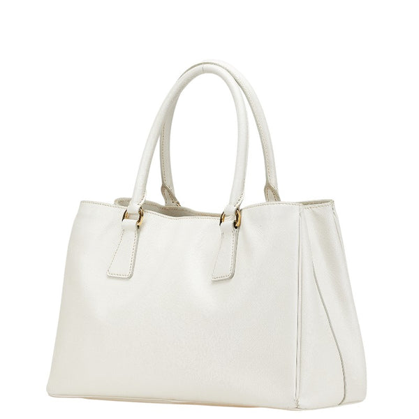 プラダ 三角ロゴプレート ハンドバッグ BN1874 ホワイト レザー レディース PRADA 【中古】