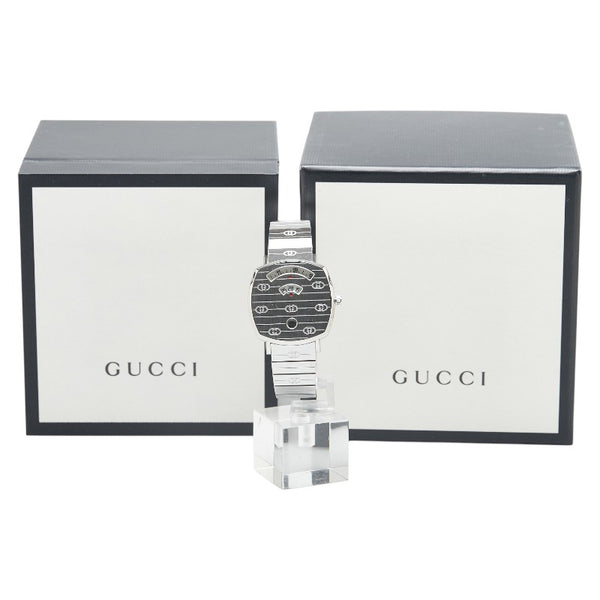 グッチ グリップ 腕時計 157.4 クオーツ ホワイト文字盤 ステンレススチール レディース GUCCI 【中古】