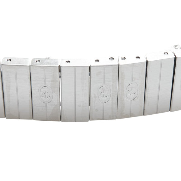 グッチ グリップ 腕時計 157.4 クオーツ ホワイト文字盤 ステンレススチール レディース GUCCI 【中古】