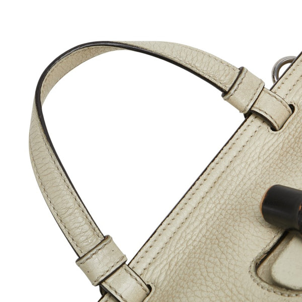 グッチ バンブー デイリー ハンドバッグ ショルダーバッグ 2WAY 370331 ホワイト レザー レディース GUCCI 【中古】