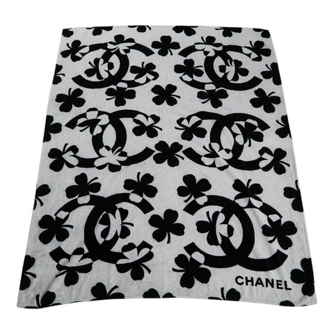 シャネル ココマーク クローバー 四つ葉 モチーフ ビーチタオル タオルケット ホワイト ブラック コットン レディース CHANEL 【中古】