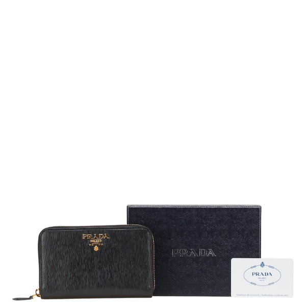 プラダ ラウンドファスナー 長財布 1ML157 ブラック レザー レディース PRADA 【中古】