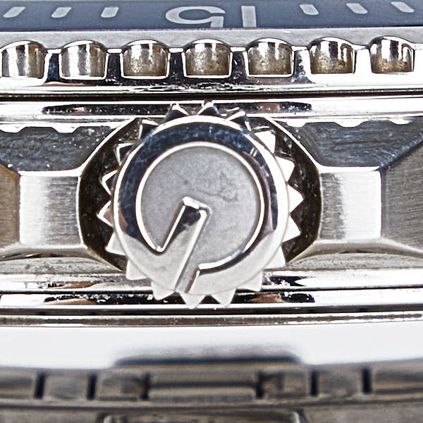 グッチ ダイブ 腕時計 136.3 クオーツ ネイビー文字盤 ステンレススチール メンズ GUCCI 【中古】