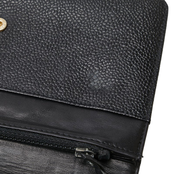 シャネル ココマーク 二つ折り財布 ブラック キャビアスキン レディース CHANEL 【中古】