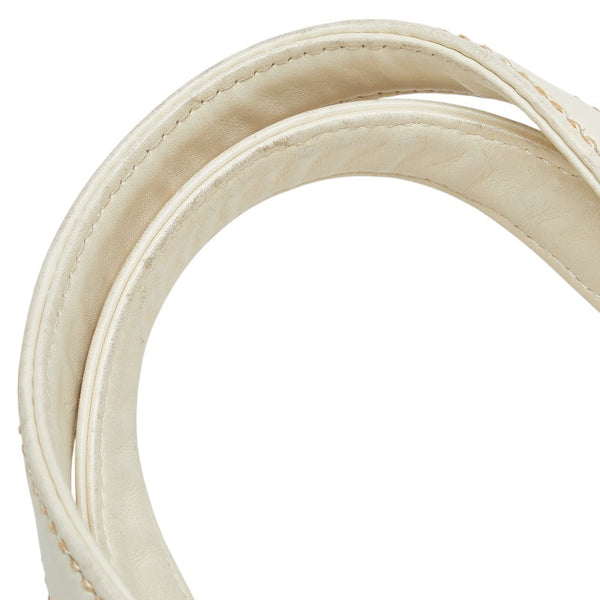 シャネル ココマーク ワイルドステッチ トートバッグ ホワイト レザー レディース CHANEL 【中古】