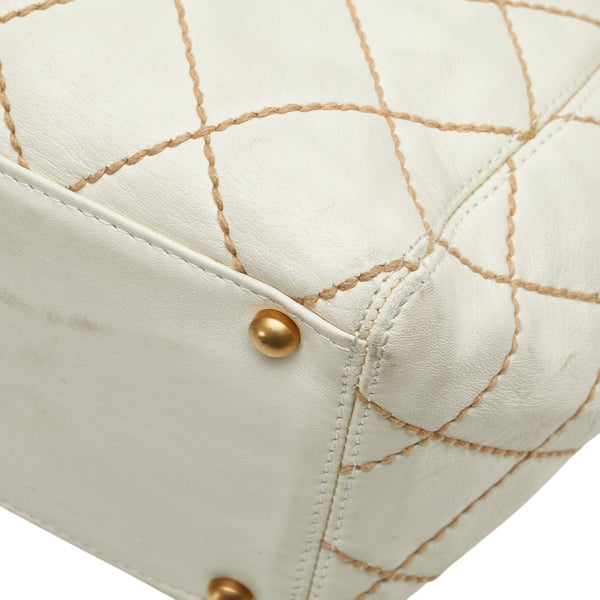 シャネル ココマーク ワイルドステッチ トートバッグ ホワイト レザー レディース CHANEL 【中古】
