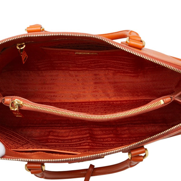 プラダ 三角ロゴプレート ハンドバッグ オレンジ レザー レディース PRADA 【中古】
