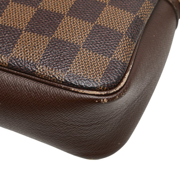 ルイ ヴィトン ダミエ トゥルース メイクアップ アクセサリーポーチ N51982 ブラウン PVC レザー レディース LOUIS VUITTON 【中古】