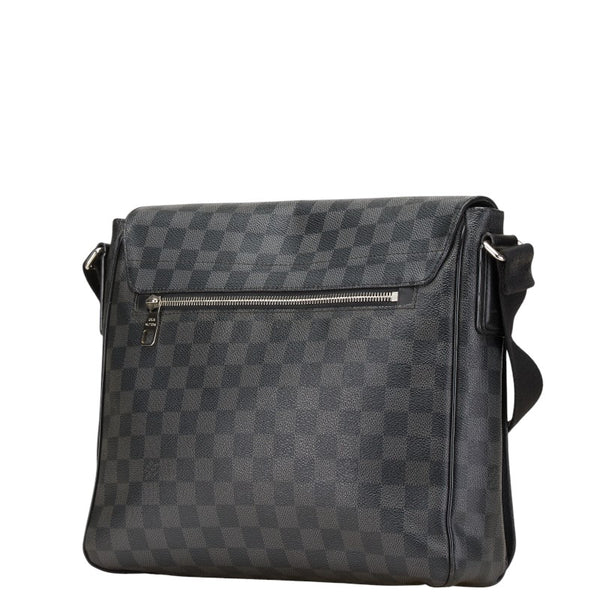 ルイ ヴィトン ダミエ グラフィット ディストリクトMM ショルダーバッグ N41272 ブラック PVC レザー メンズ LOUIS VUITTON 【中古】