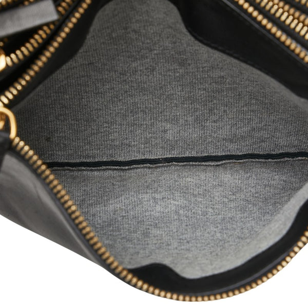 セリーヌ トリオ スモール 斜め掛け ショルダーバッグ ブラック レザー レディース CELINE 【中古】