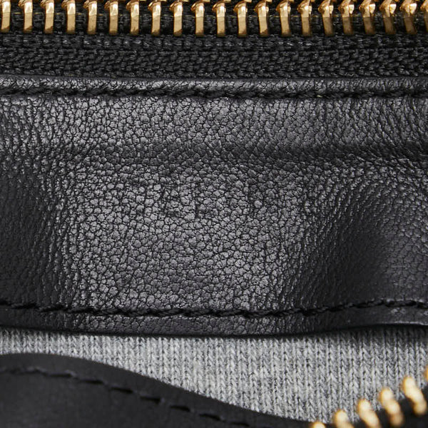 セリーヌ トリオ スモール 斜め掛け ショルダーバッグ ブラック レザー レディース CELINE 【中古】