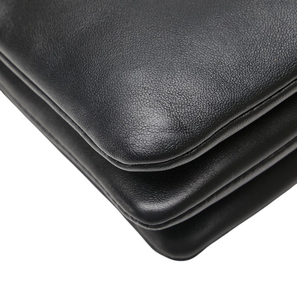セリーヌ トリオ スモール 斜め掛け ショルダーバッグ ブラック レザー レディース CELINE 【中古】