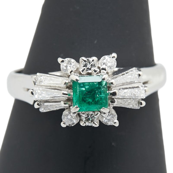 Pt900 プラチナ エメラルド0.25ct ダイヤ0.31ct リング 指輪 レディース 8.5号 【中古】