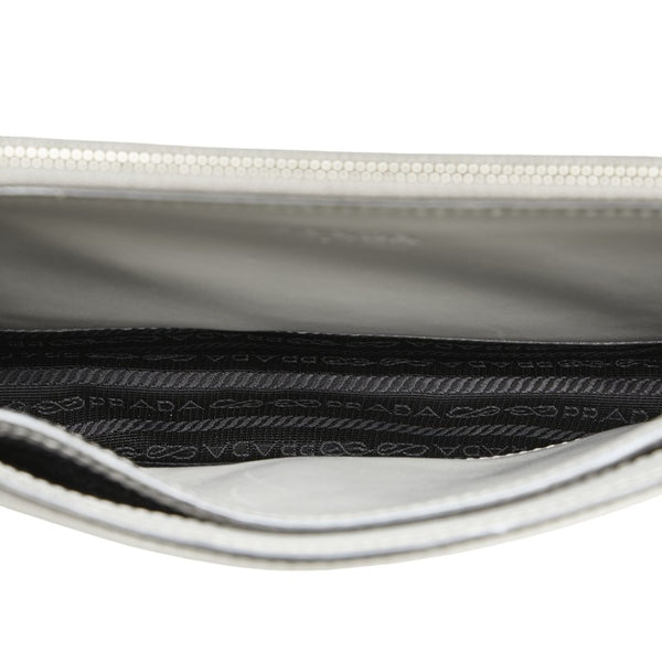 プラダ スタッズ 斜め掛け ショルダーバッグ  グレー レザー レディース PRADA 【中古】