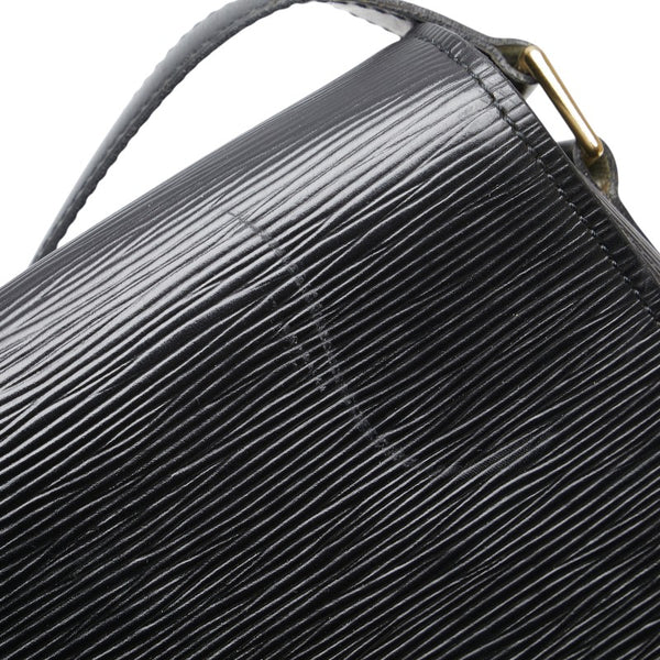 ルイ ヴィトン エピ サンクルー 斜め掛け ショルダーバッグ M52192 ノワール ブラック レザー レディース LOUIS VUITTON 【中古】