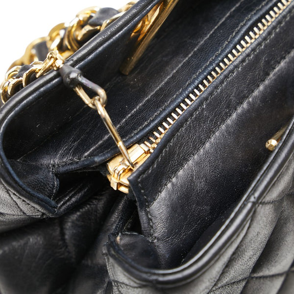 シャネル ココマーク マトラッセ チェーン ショルダーバッグ ブラック ラムスキン レディース CHANEL 【中古】