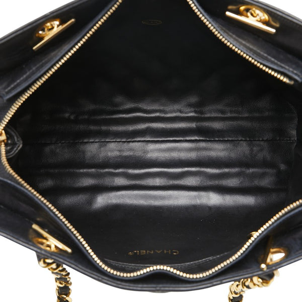 シャネル ココマーク マトラッセ チェーン ショルダーバッグ ブラック ラムスキン レディース CHANEL 【中古】