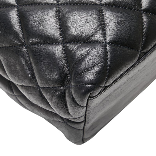 シャネル ココマーク マトラッセ チェーン ショルダーバッグ ブラック ラムスキン レディース CHANEL 【中古】