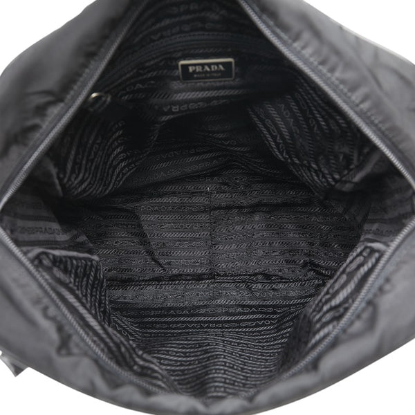 プラダ 三角ロゴプレート 斜め掛け ショルダーバッグ V161 ブラック ナイロン レディース PRADA 【中古】