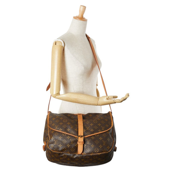 ルイ ヴィトン モノグラム ソミュール35 斜め掛け ショルダーバッグ M42254 ブラウン PVC レザー レディース LOUIS VUITTON 【中古】