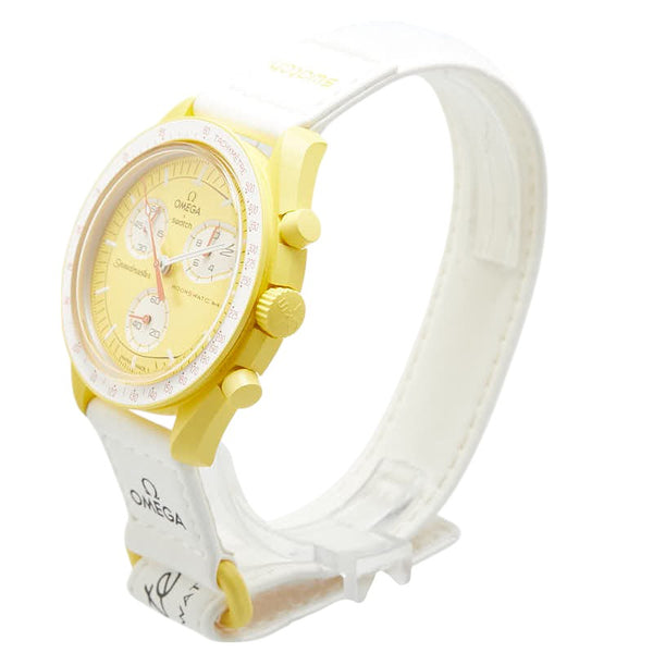 オメガ ×スウォッチ ムーンスウォッチ MISSION TO THE SUN 腕時計 SO33J100 クオーツ イエロー文字盤 セラミック ナイロン メンズ OMEGA 【中古】