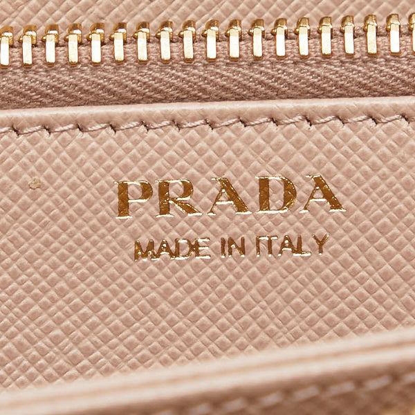 プラダ 三角ロゴプレート ラウンドファスナー 長財布 ベージュ サフィアーノレザー レディース PRADA 【中古】