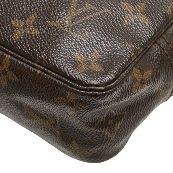 ルイ ヴィトン モノグラム トゥルース トワレット23 セカンドバッグ クラッチバッグ M47524 ブラウン PVC レディース LOUIS VUITTON 【中古】