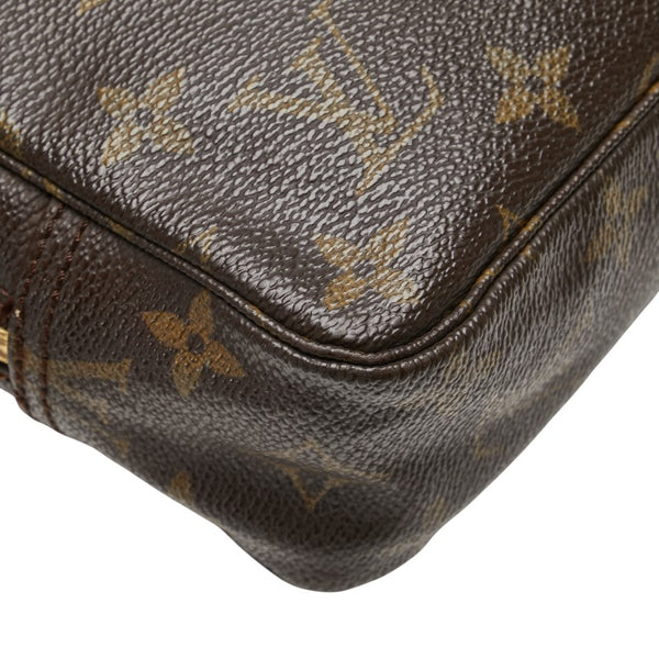 ルイ ヴィトン モノグラム トゥルース トワレット23 セカンドバッグ クラッチバッグ M47524 ブラウン PVC レディース LOUIS VUITTON 【中古】