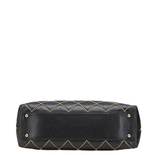シャネル ワイルドステッチ ハンドバッグ A18121 ブラック カーフレザー レディース CHANEL 【中古】